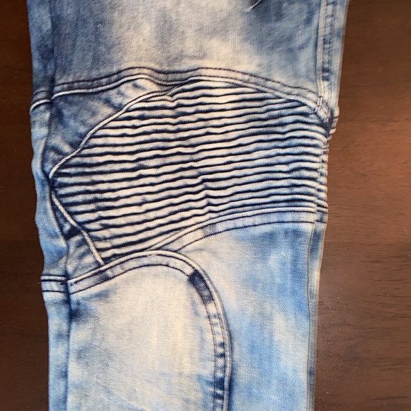 Soho Babe Jeans - Picture 3 of 9